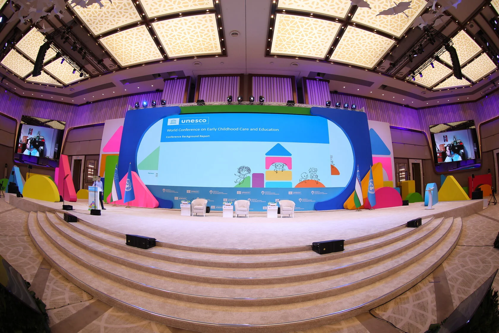 WCCE UZ / ICTWEEK 2024 Pavilions